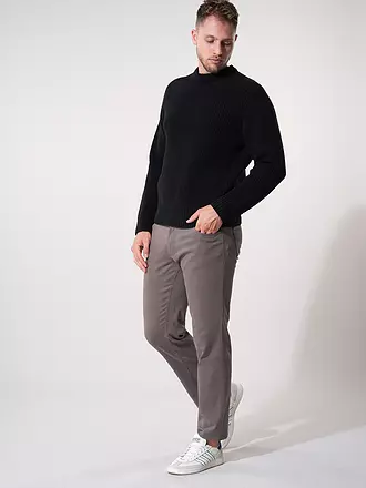 CLOSED | Pull-over | schwarz
