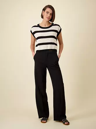 MONARI | Pull | 