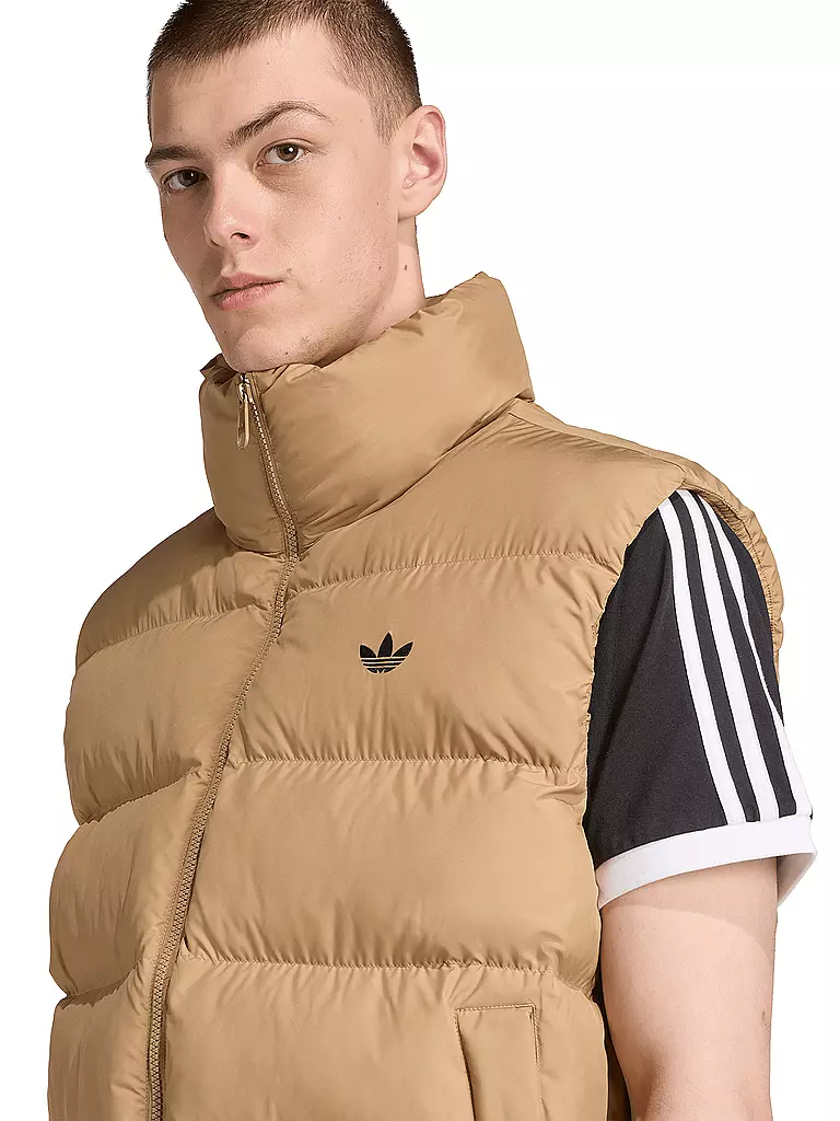 ADIDAS ORIGINALS | Gilet matelassé COMMERCIAL | camel
