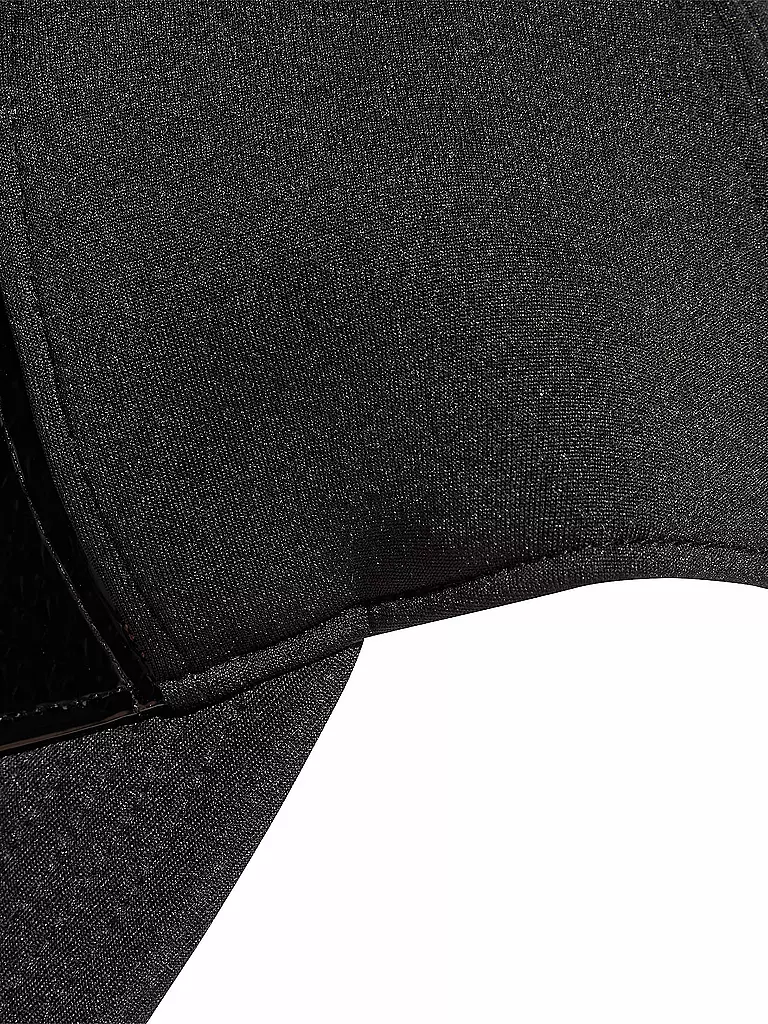 ADIDAS ORIGINALS | Nom du produit: Kappe
Marque: ADIDAS ORIGINALS
Couleur: noir
Catégories: Mode,Femmes

Matériel: Softshell,Polyester / Polyamide
Style: ,Young Fashion
Détails: Masche | Noir