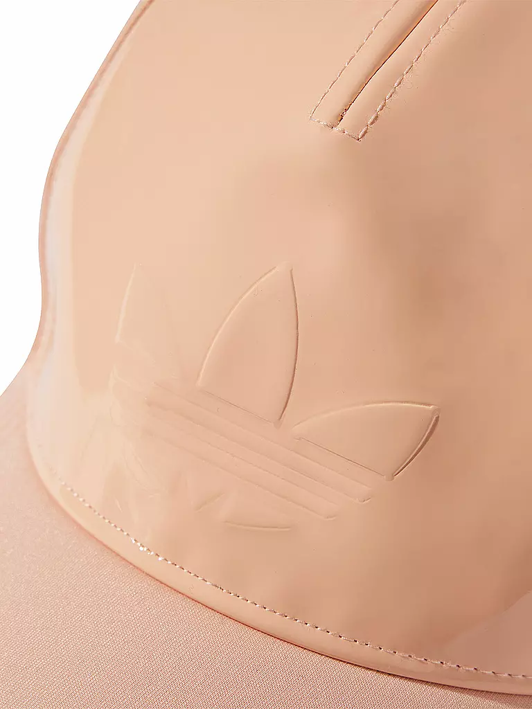 ADIDAS ORIGINALS | Produktname: Kappe
Marke: ADIDAS ORIGINALS
Farbe: beige
Kategorien: Mode, Damen

Material: Softshell, Polyester / Polyamid
Stil: , Young Fashion
Details: Masche | 