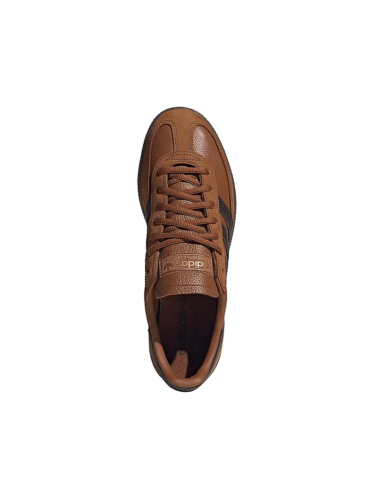 ADIDAS ORIGINALS | Sneaker HANDBALL SPEZIAL

Produktname: Sneaker HANDBALL SPEZIAL
Marke: ADIDAS ORIGINALS
Farbe: braun
Kategorien: Mode,Herren

Material: Leder
Musterung: Logo
Absatzhöhe: Flacher Absatz | Marron