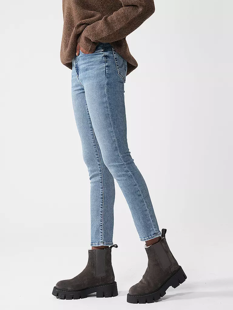AG | Jeans taille haute coupe slim droite MARI | 
