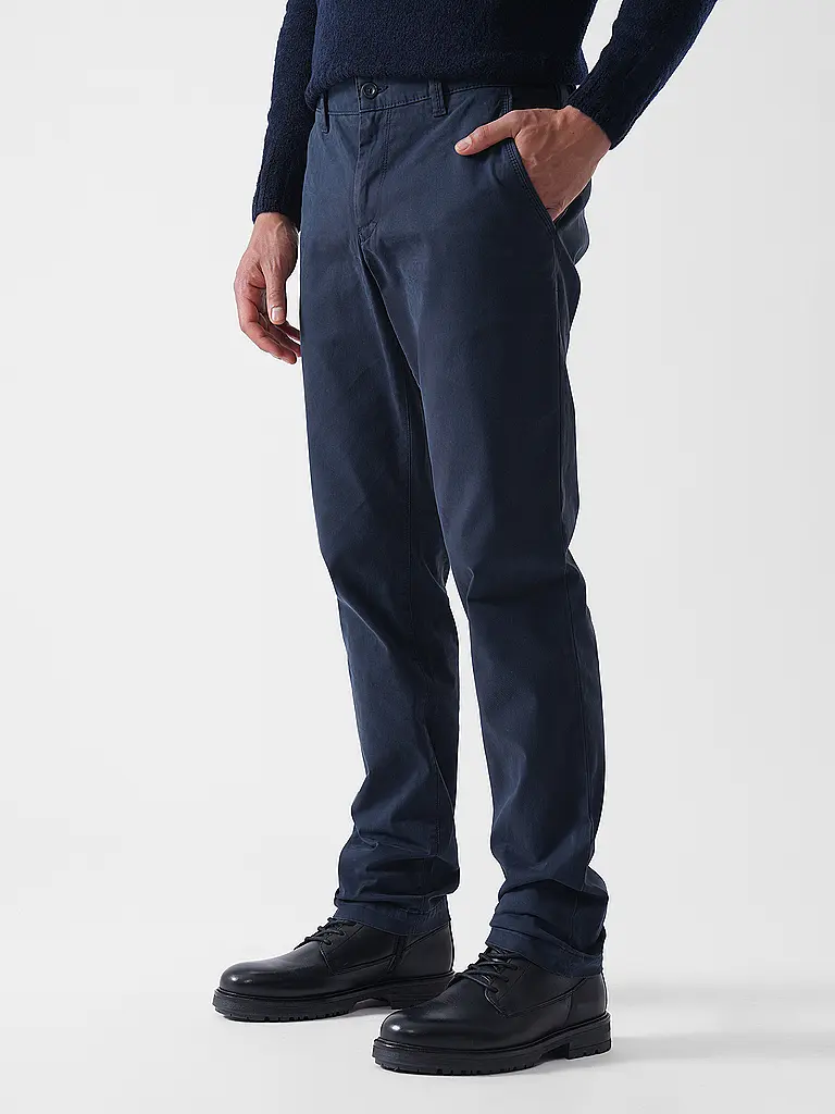 ALBERTO | Chino LOU |