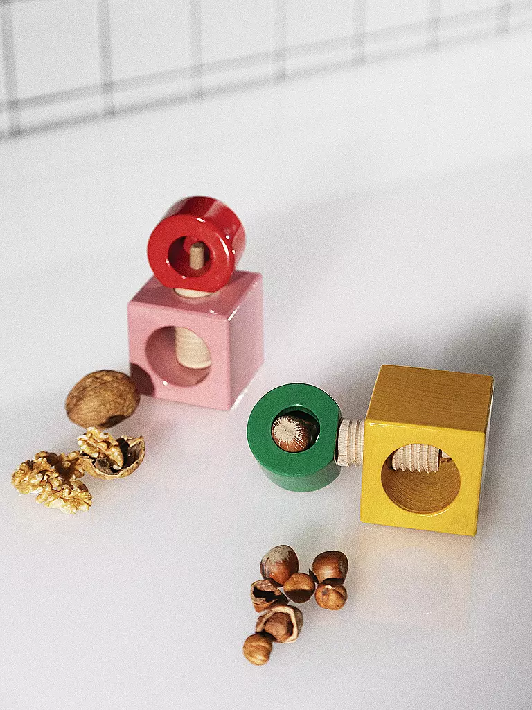 ALESSI | Casse-noisette TWERGI en bois de hêtre Rose/Rouge | Rose