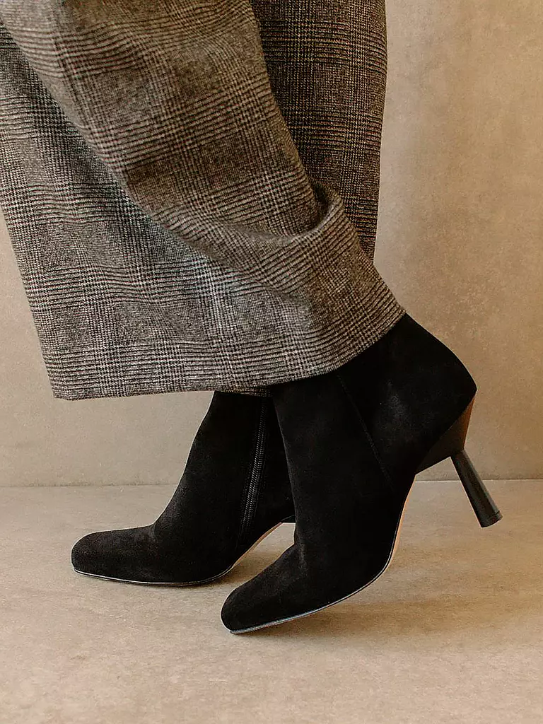 ALOHAS | Stiefelette Frappe | Noir