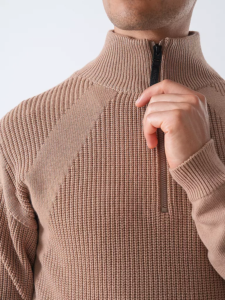 ALPHATAURI | Pull Troyer FLINT | 