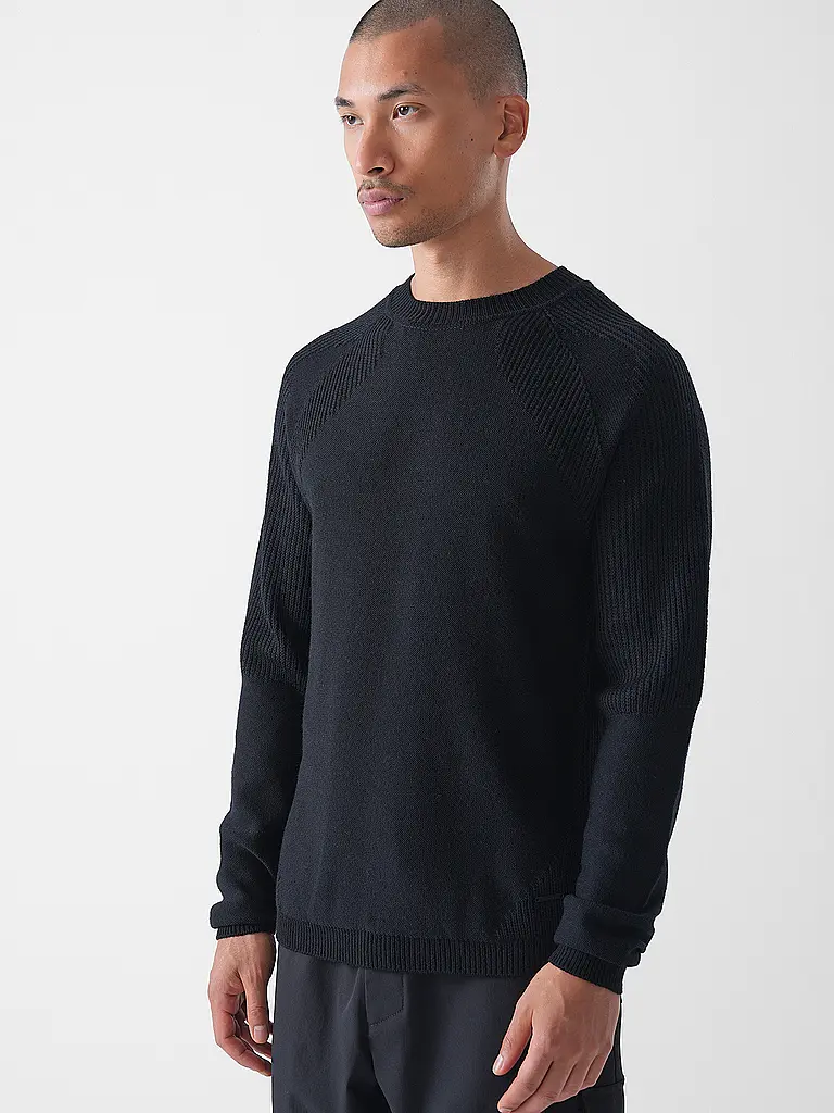 ALPHATAURI | Pullover FLEUR | schwarz