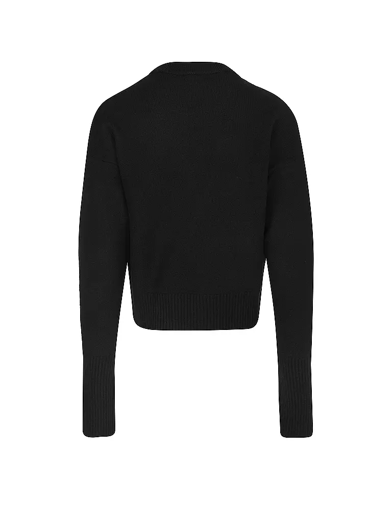 AMI PARIS | Cardigan
Marque : AMI PARIS
Couleur : noir
Catégories : Mode, Homme
Tags : Conseil mode

Longueur des manches : Manches longues
Encolure : Col en V
Matière : Laine vierge, Tricot
Motif : Logo
Coupe (vêtement d'extérieur) : Ample
Style : Tendance | Noir