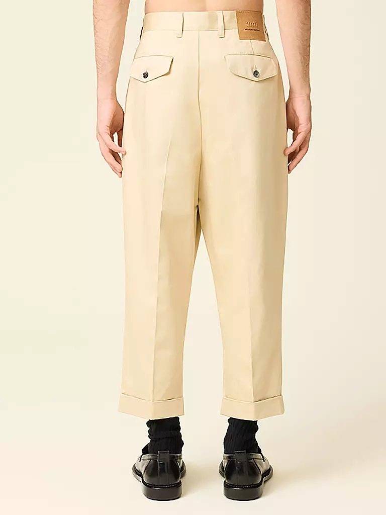 AMI PARIS | Chino Coupe Carotte | 