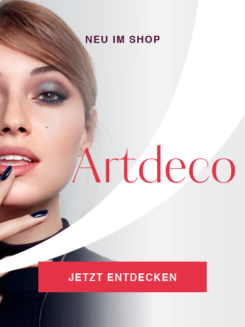 Une femme avec un maquillage smoky eyes et un vernis à ongles foncé pose devant un fond clair. Le texte indique « NOUVEAU DANS LA BOUTIQUE » et « Artdeco », avec en dessous un bouton rouge indiquant « DÉCOUVREZ MAINTENANT ».