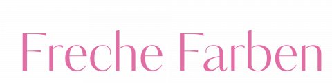 Le logo textuel est en lettres noires et roses audacieuses et dit « Freche Farben ».