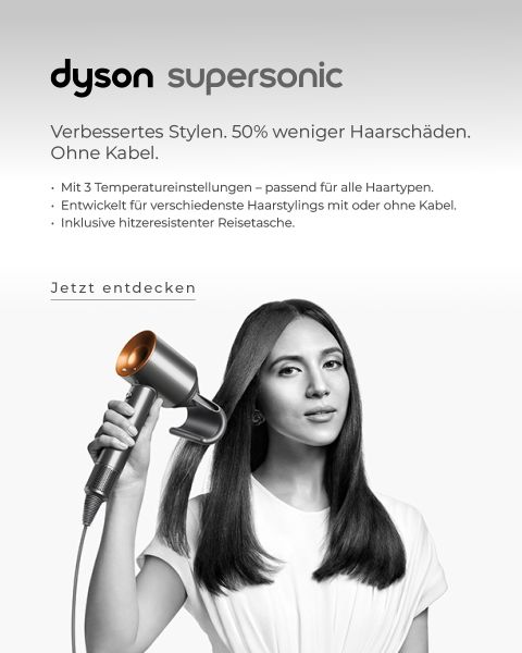 Une femme aux longs cheveux lisses utilise un sèche-cheveux Dyson Supersonic. Le texte met en avant un coiffage amélioré avec 50 % de dommages en moins et une utilisation sans fil. Les caractéristiques comprennent 3 réglages de température et un étui de voyage résistant à la chaleur.