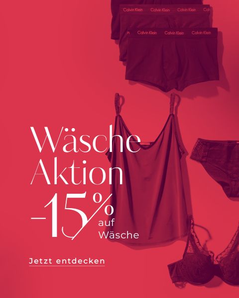 Une publicité aux teintes rouges présentant des sous-vêtements Calvin Klein. Le texte indique « Action Lingerie -15 % sur la lingerie. Découvrez maintenant », ce qui suggère une réduction de 15 % sur les sous-vêtements. Les vêtements présentés comprennent des soutiens-gorge, des culottes et un débardeur.