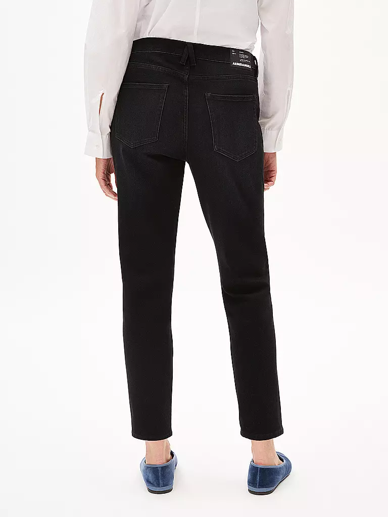 ARMEDANGELS | Jeans Coupe Boyfriend 7/8 CAYAA TARPA | Noir