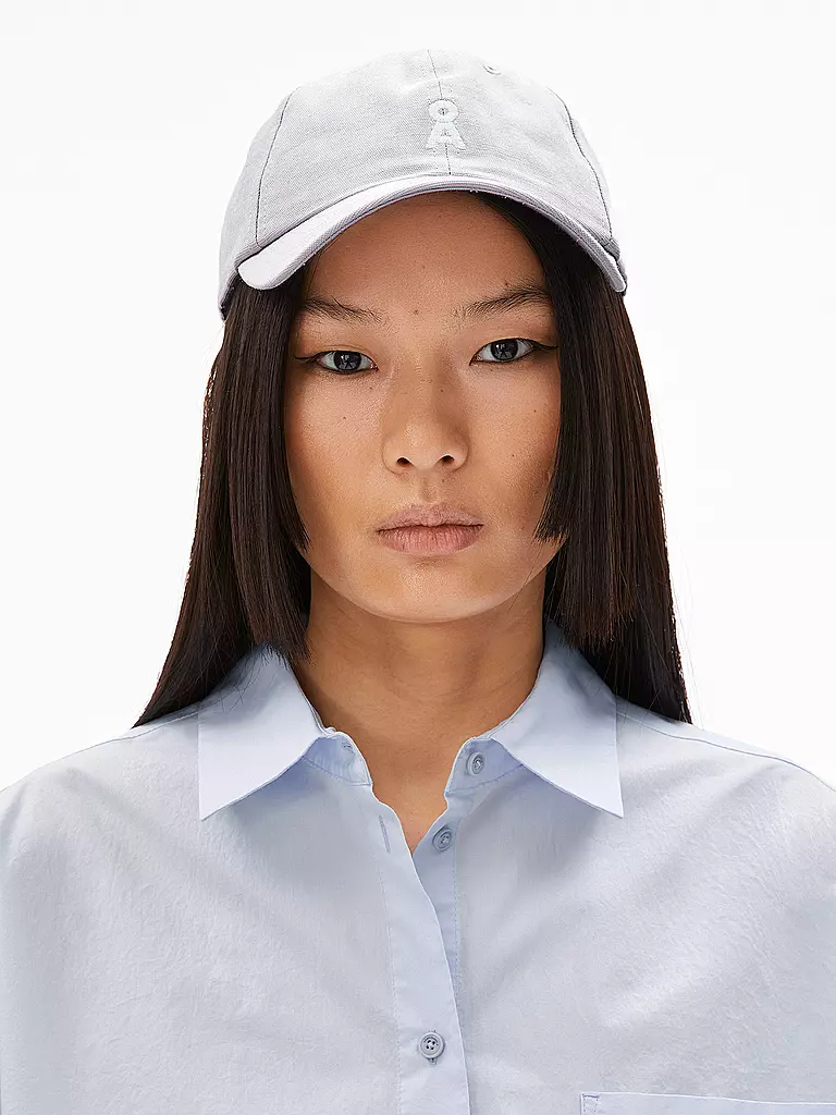 ARMEDANGELS | Kappe YENAAS | Gris clair