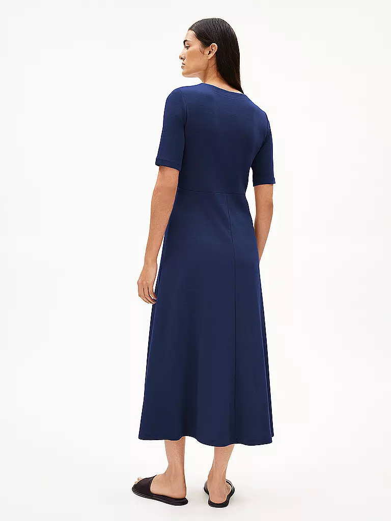 ARMEDANGELS | Midikleid ALURAA | 
