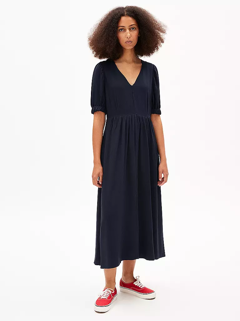 ARMEDANGELS | Midikleid DIALAA | Bleu foncé