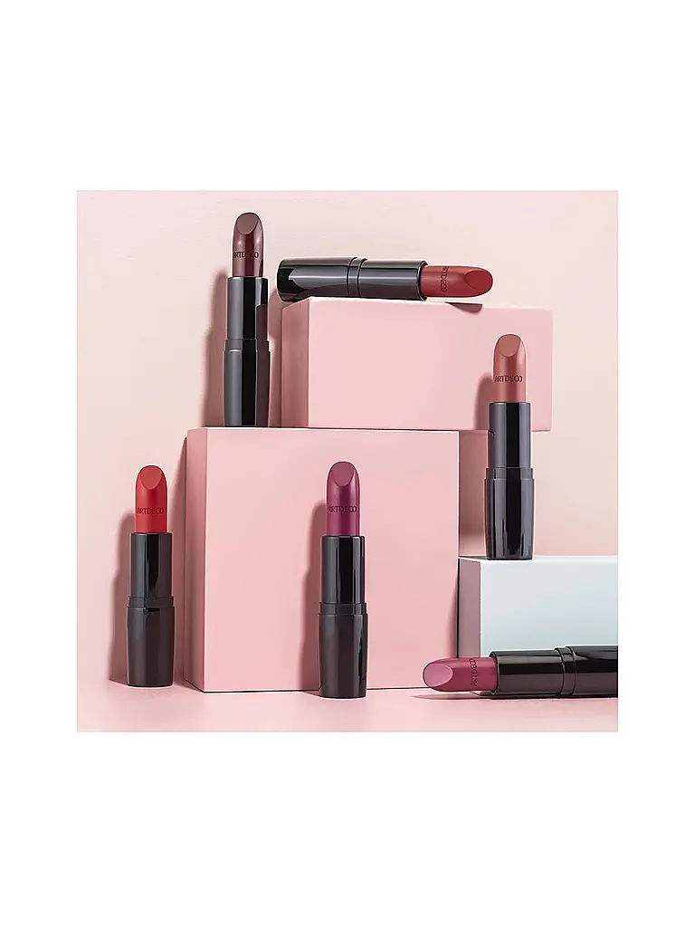 ARTDECO | Rouge à lèvres - Perfect Color Lipstick (946 Plum Power) | beere