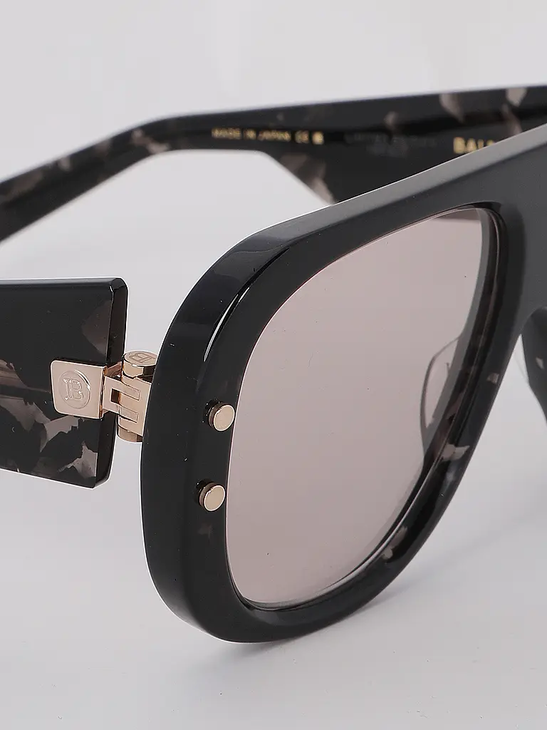 BALMAIN | Nom du produit: Lunettes de soleil PULSE | Noir