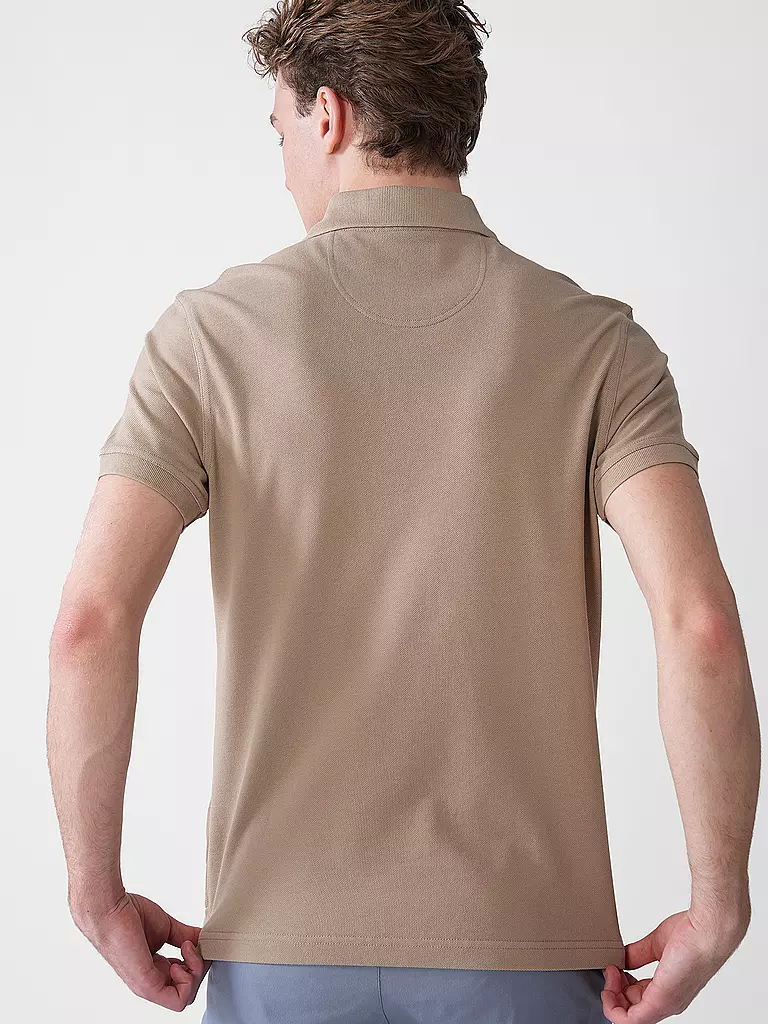 BARBOUR | Polo coupe regular | beige