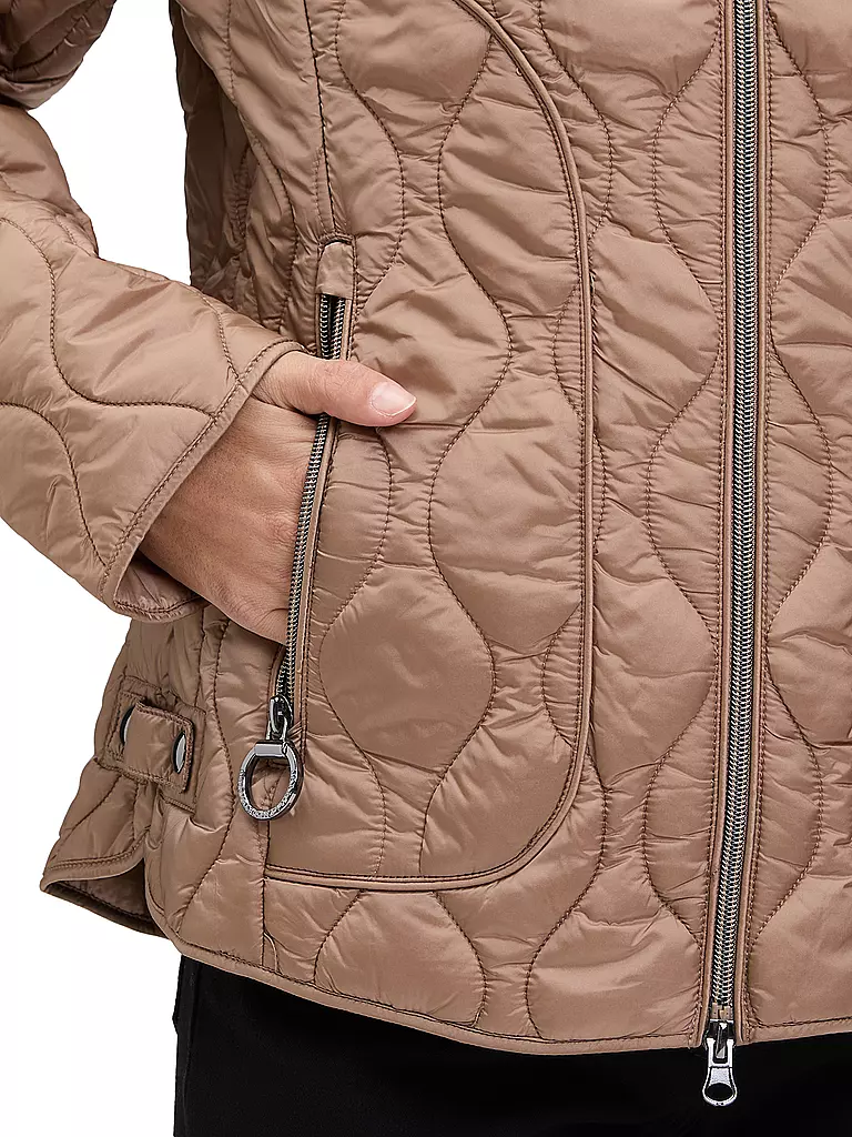BETTY BARCLAY | Veste matelassée légère | Camel
