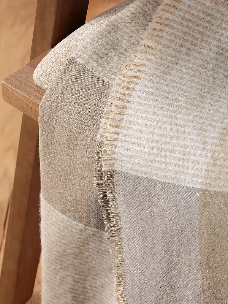 BIEDERLACK | Couvre-lit - Plaid 130x170cm WHITE SANDSATION White Boucle | camel