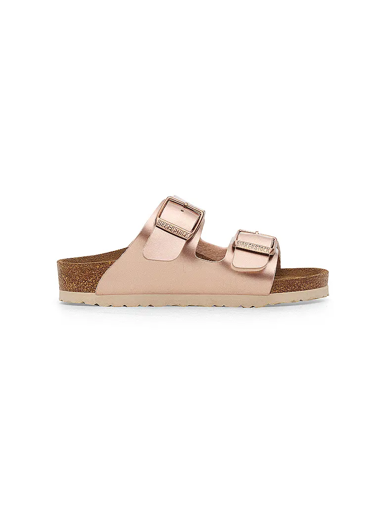 BIRKENSTOCK | Produktname: Kinder Sandalen ARIZONA
Marke: BIRKENSTOCK
Farbe: kupfer
Kategorien: Mode,Kinder,Mädchen

Material: Leder
Musterung: Metallic
Stil: Pure
Absatzhöhe: Flacher Absatz | Cuivre