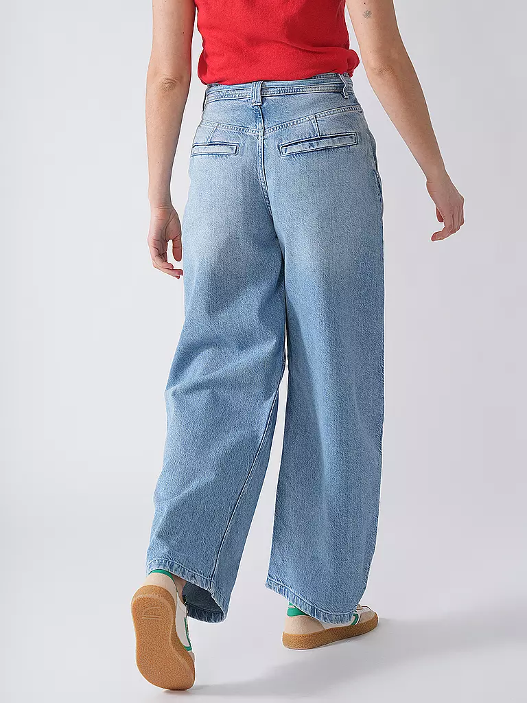 BOSS | Jeans coupe ballon plissé | 