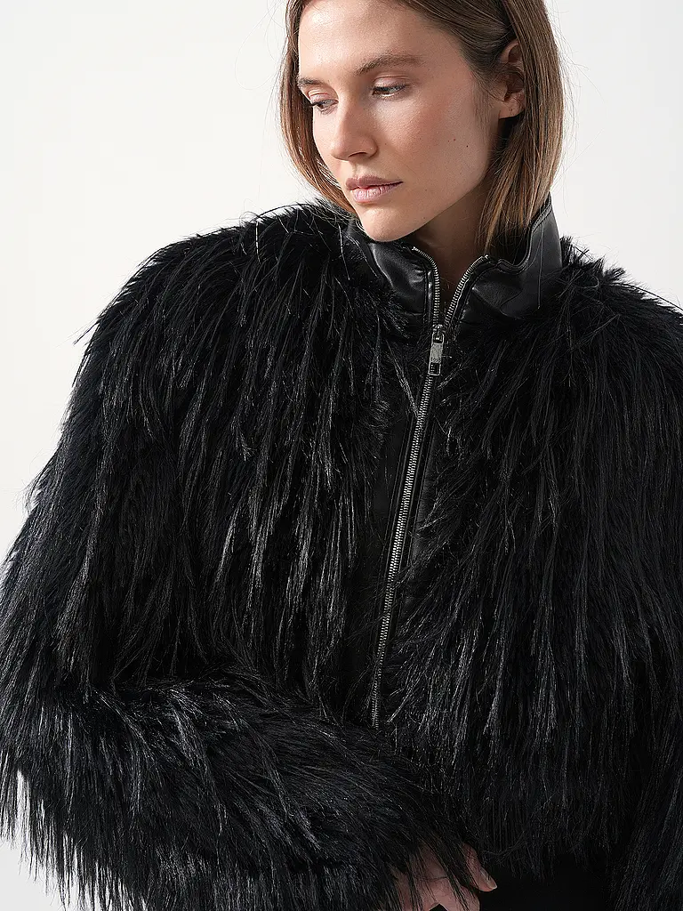 BOSS | Nom du produit: Veste aspect fourrure CECOOL | Noir