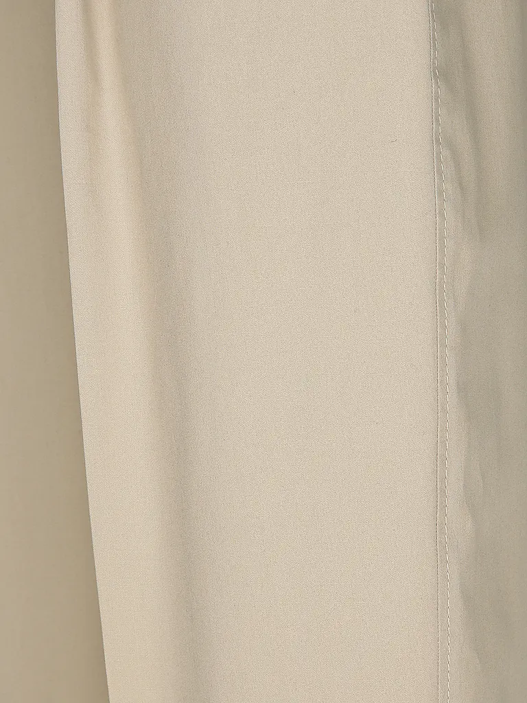 BOSS | Nom du produit : Pantalon de tailleur TAKERANAL
Marque : BOSS
Couleur : beige
Catégories : Mode, Femme

Matière : Coton, Stretch
Motif : Uni
Longueur (Pantalons/Jeans) : Longueur normale
Style : Business chic
Hauteur de taille : Taille mi-haute
Détails | Beige