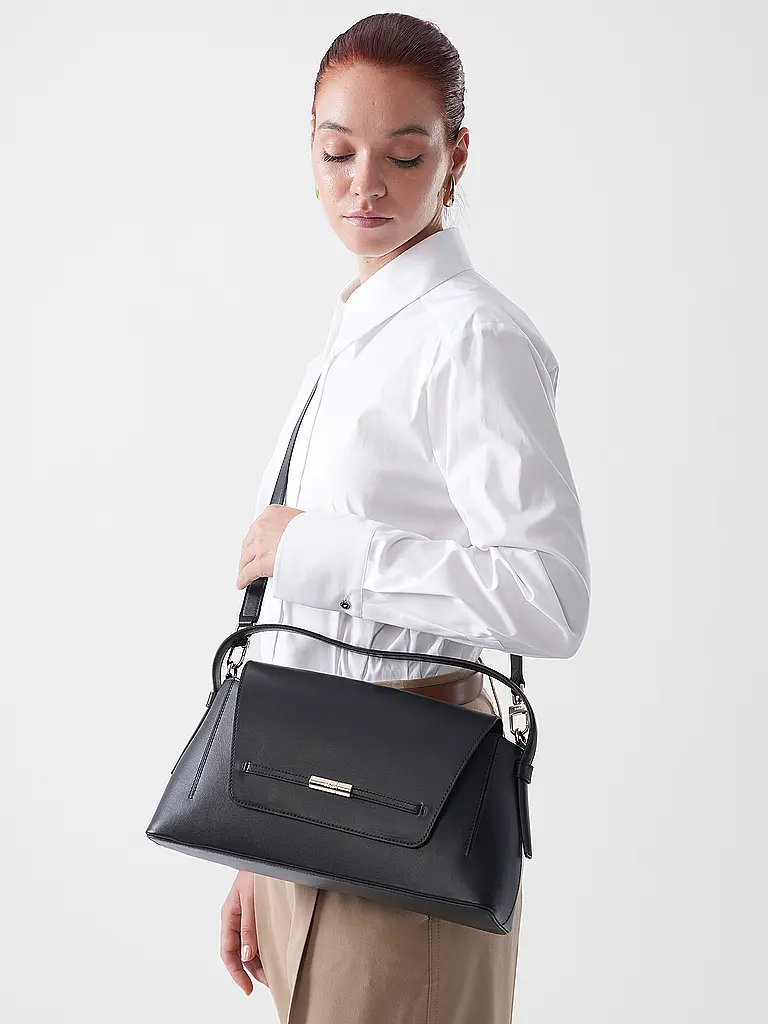 BOSS | Sac en cuir - Sac bandoulière PETRAH | schwarz