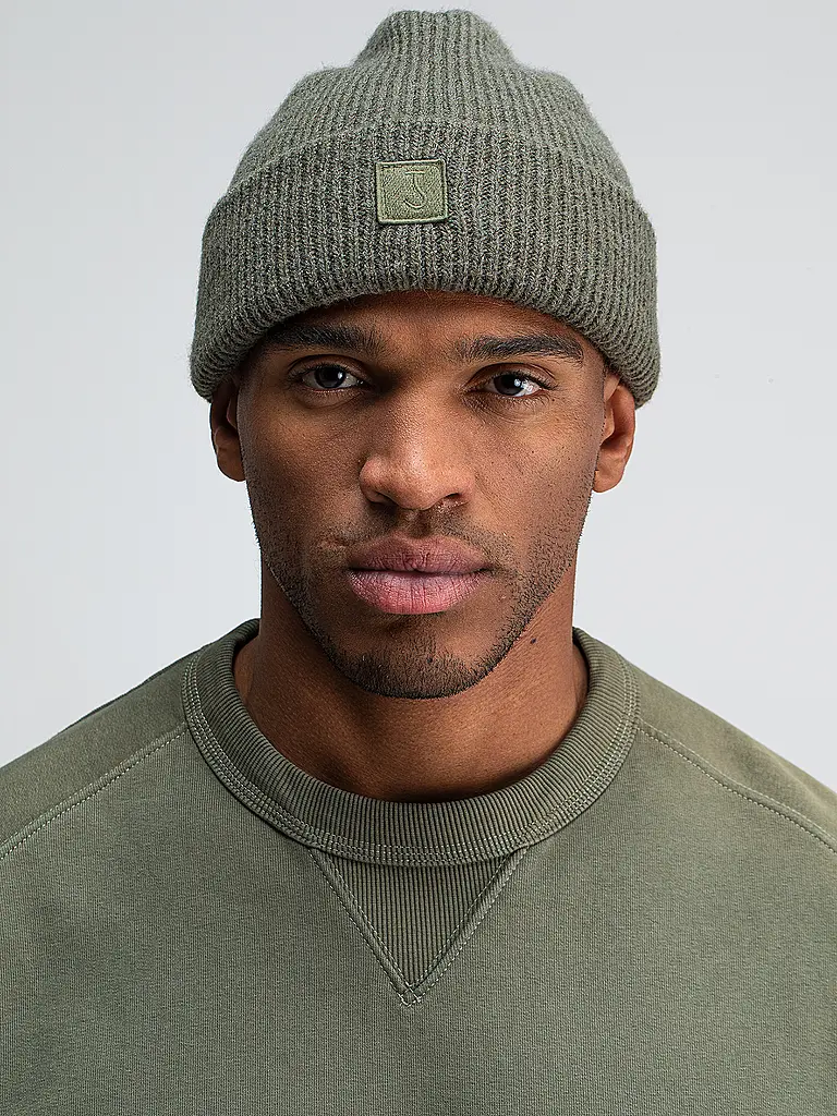 BUTCHER OF BLUE | Bonnet - Tuque | olive