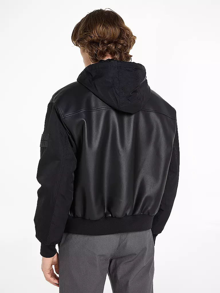CALVIN KLEIN JEANS | Jacke in Lederoptik | Noir