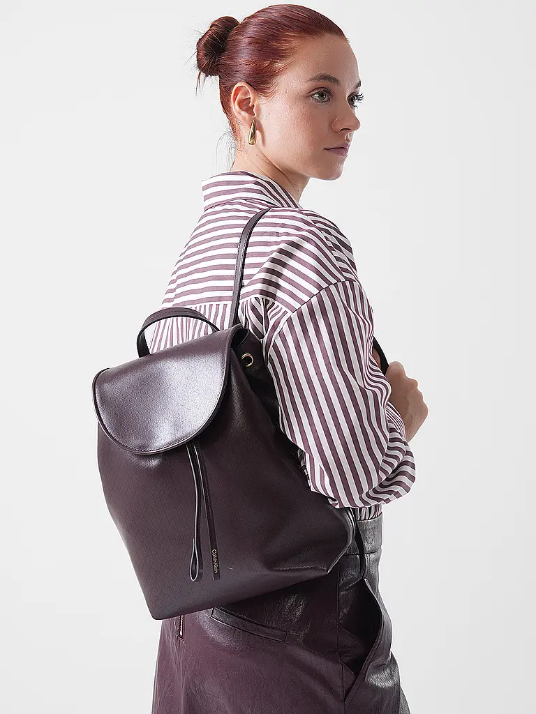 CALVIN KLEIN | Sac à dos | Rouge foncé