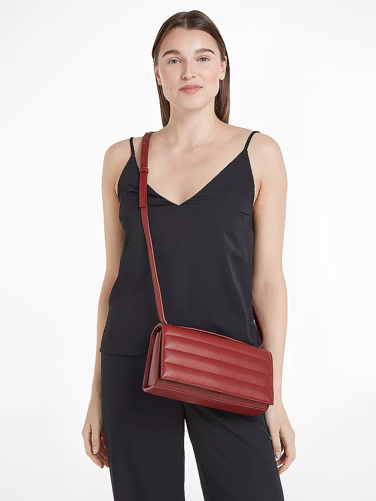 CALVIN KLEIN | Sac - Mini Sac QUILT | rot