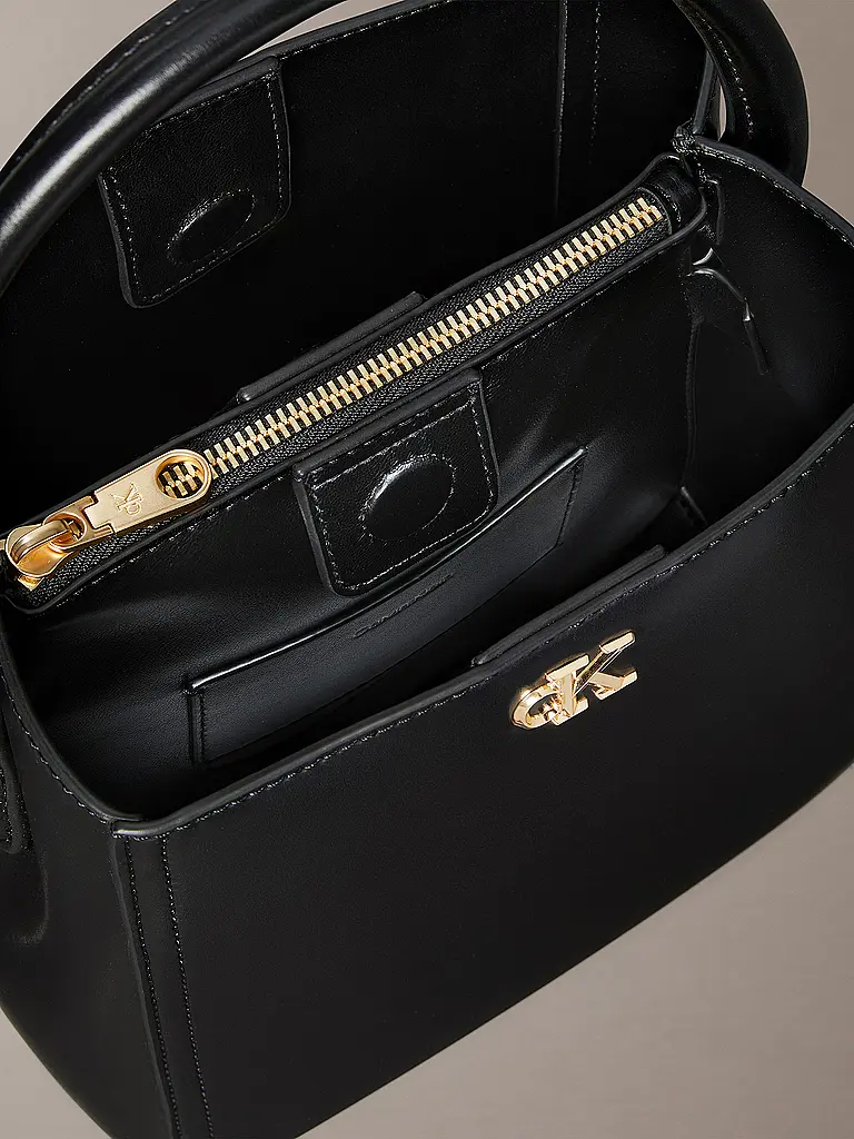 CALVIN KLEIN | Sac - Sac Hobo CK BUCKET | Noir