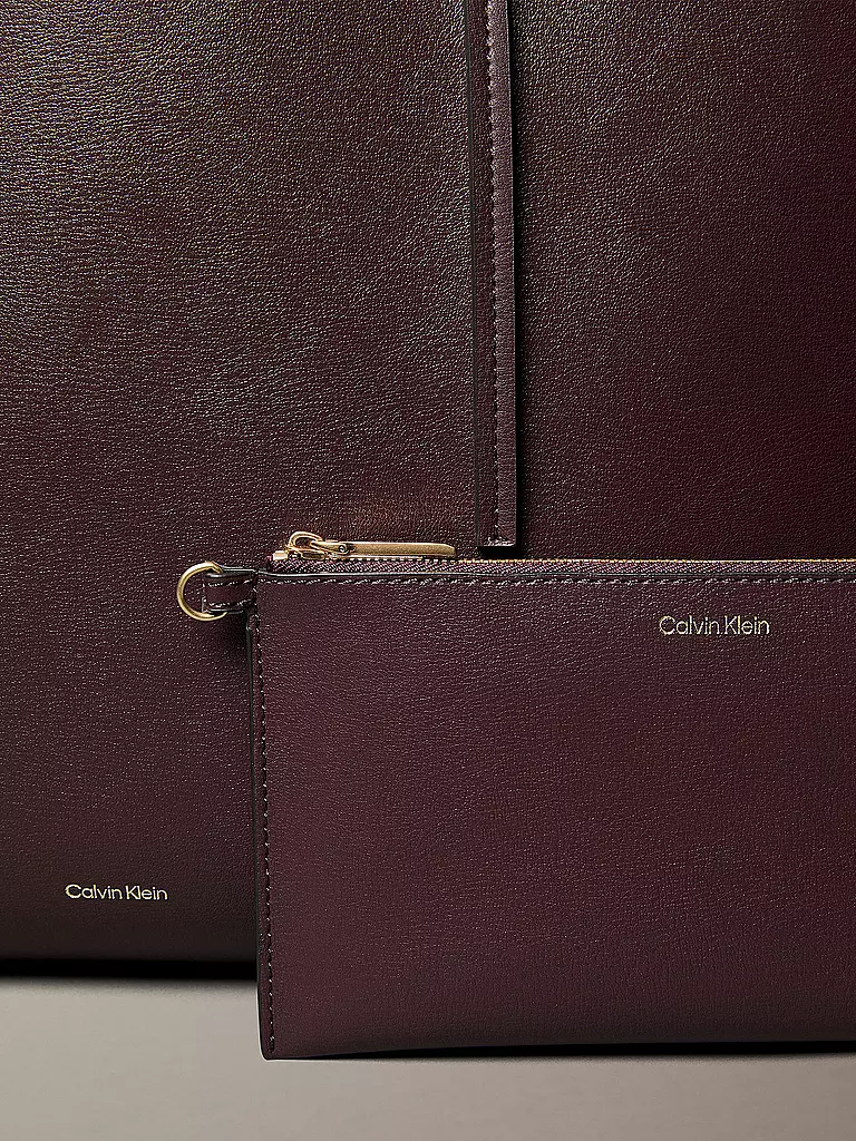 CALVIN KLEIN | Sac - Tote Bag FOIL | dunkelrot