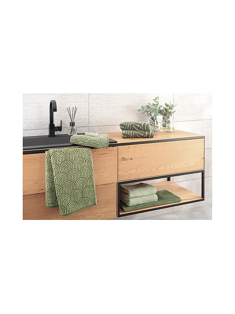 CAWÖ | Serviette 50x100cm MAISON Field | Vert foncé
