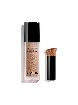 CHANEL | FRAÎCHE AUX MICROBULLES DE PIGMENTS. EFFET PEAU NUE. BELLE MINE NATURELLE ET LUMINEUSE