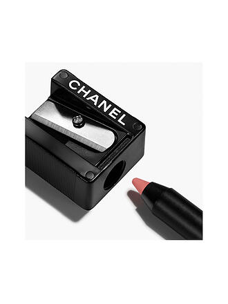 CHANEL | CRAYON CONTOUR DES LÈVRES PRÉCISION
