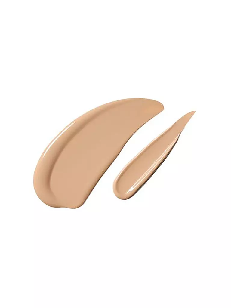 CLINIQUE | Even Better™ Clinical Serum Foundation SPF 20 (CN 52 Neutre) | 