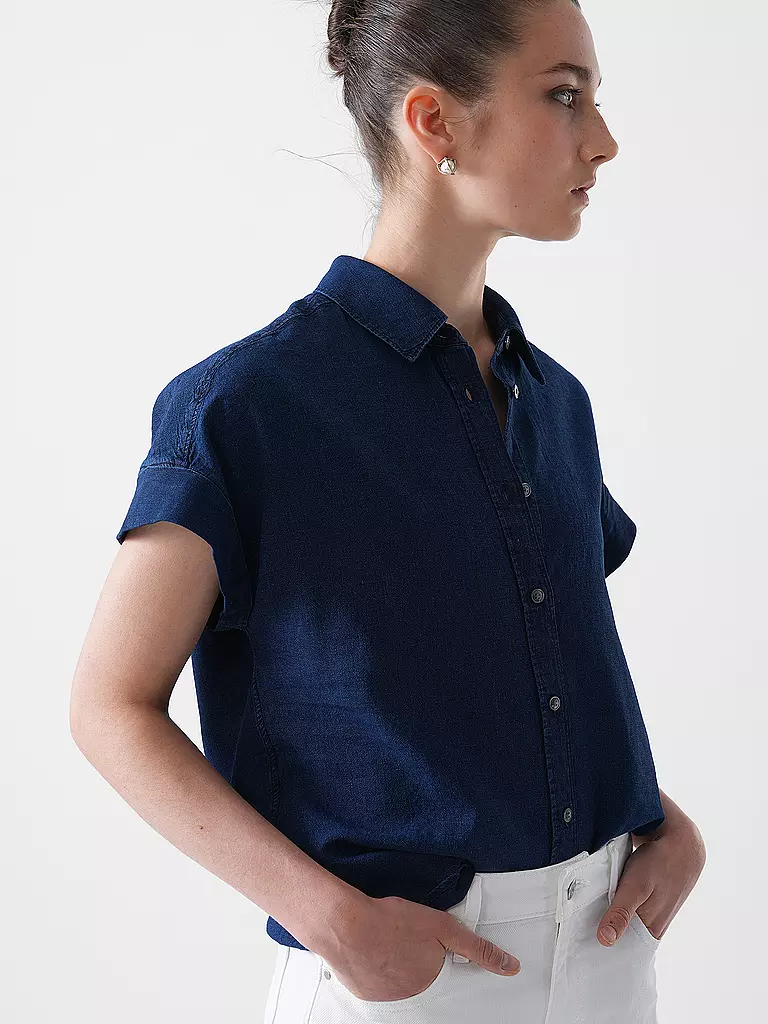 CLOSED | Blouse | 