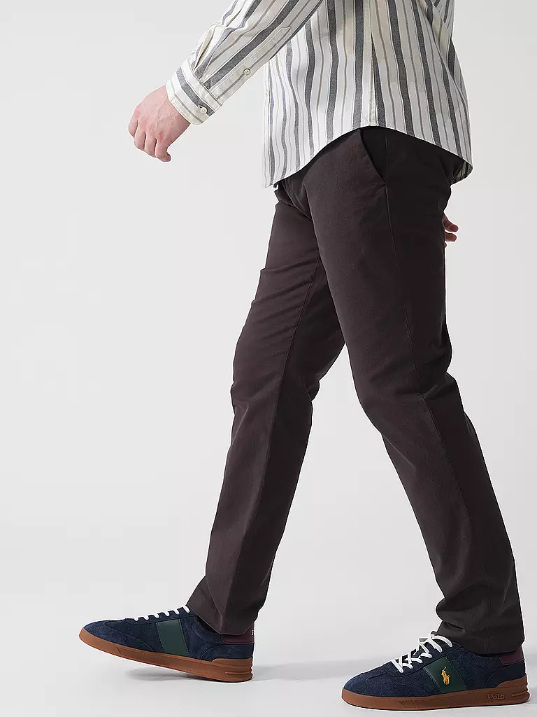CLOSED | Chino CLIFTON TRUE | 