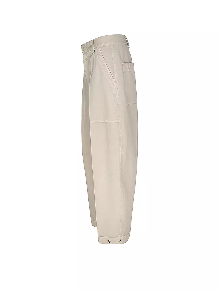 CLOSED | Chino RHANNON | 