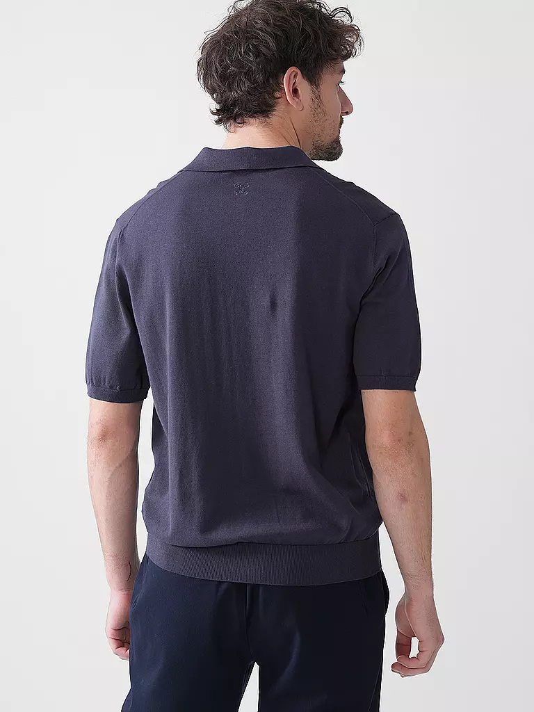 CLOSED | Poloshirt | 