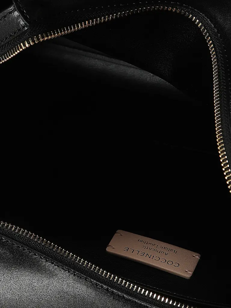 COCCINELLE | Sac en cuir - Sac à main COCCINELLETYLDE
Marque : COCCINELLE
Couleur : noir
Catégories : Mode, Femme

Matériau : Cuir
Motif : Uni
Détails : Logo | Noir