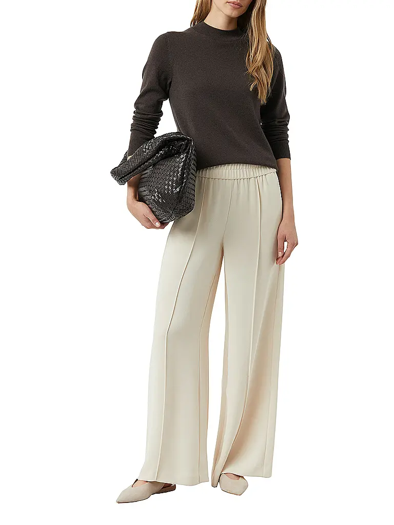COMMA | Pull | braun