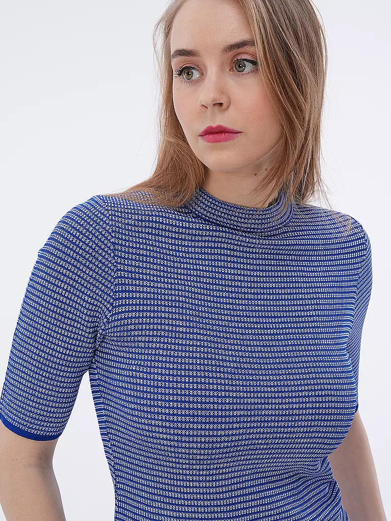 COMMA | Pull | 