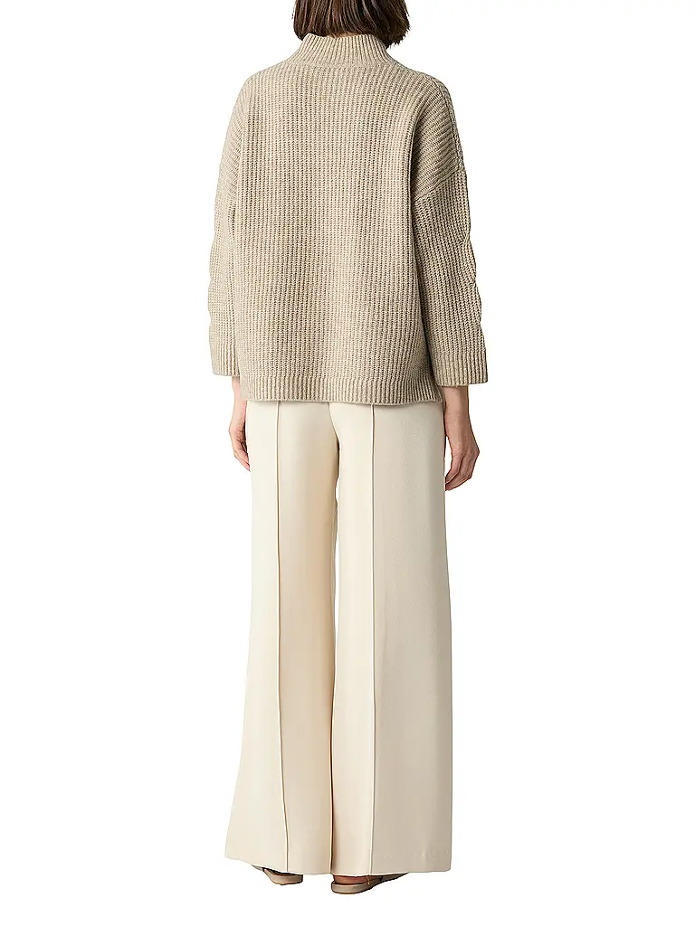 COMMA | Pull | 